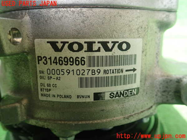 1UPJ-9235996025]ボルボ・V40 クロスカントリー(MB420XC)エアコンコンプレッサー 中古_2