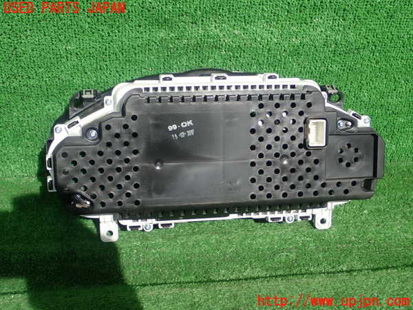 1UPJ-9235996170]ボルボ・V40 クロスカントリー(MB420XC)スピードメーター 中古_2