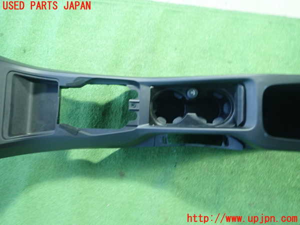 1UPJ-9235997540]ボルボ・V40 クロスカントリー(MB420XC)センターコンソール 中古_4