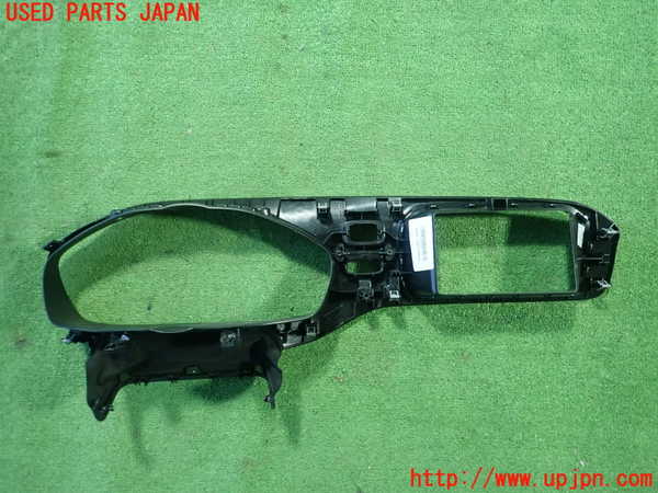 1UPJ-9235997510]ボルボ・V40 クロスカントリー(MB420XC)メーターフード 中古_2