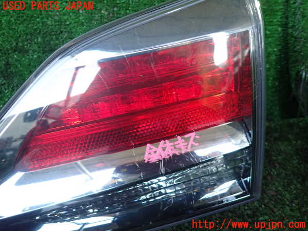 1UPJ-9236001550]レクサス・RX450h(GYL10W)右リアフィニッシャー 中古_2