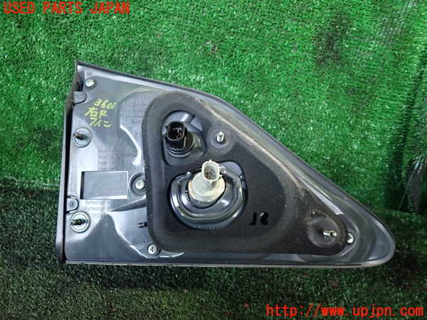1UPJ-9236001550]レクサス・RX450h(GYL10W)右リアフィニッシャー 中古_3