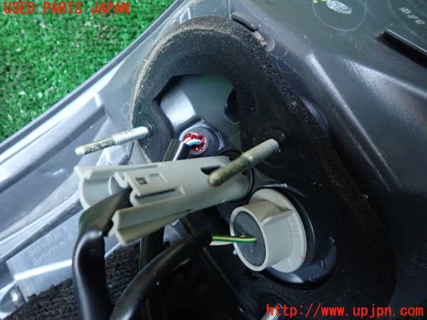 1UPJ-9236001530]レクサス・RX450h(GYL10W)右テールランプ 中古_3