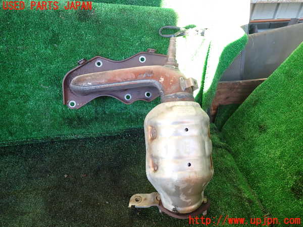 1UPJ-9236002041]レクサス・RX450h(GYL10W)エキマニ1 触媒 マニバーター 中古_2