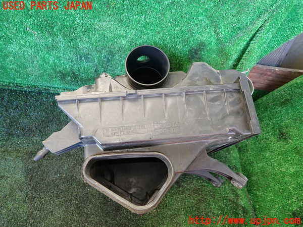 1UPJ-9236002560]レクサス・RX450h(GYL10W)エアクリーナーボックス 中古_2