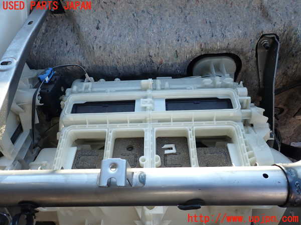 1UPJ-9236006081]レクサス・RX450h(GYL10W)エバポレーター1 中古_2