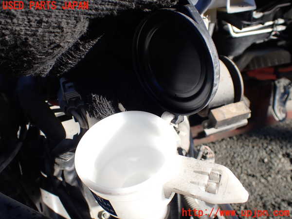 1UPJ-9236006791]レクサス・RX450h(GYL10W)ウォッシャータンク1 中古_4