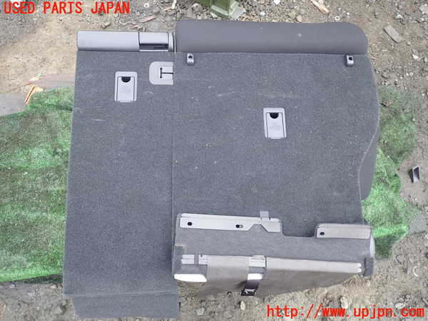 1UPJ-9236007405]レクサス・RX450h(GYL10W)右リアシート 中古_4