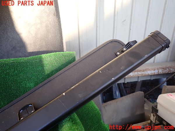 1UPJ-9236007761]レクサス・RX450h(GYL10W)トノカバー1 中古_2