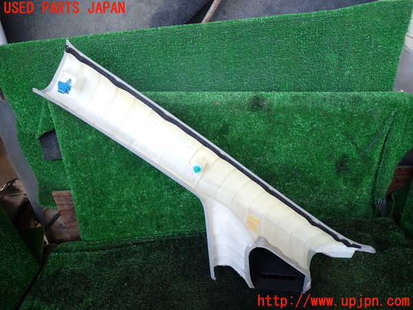 1UPJ-9236007655]レクサス・RX450h(GYL10W)右フロントピラートリム 中古_3