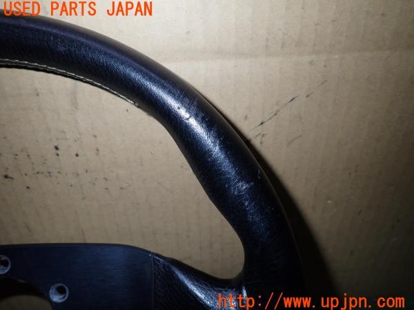 3UPJ=9236010617]ロードスター Sスペシャル(NA6CE)後期 MOMO モモ VELOCE RACING ヴェローチェレーシング ステアリング 325mm 中古_3