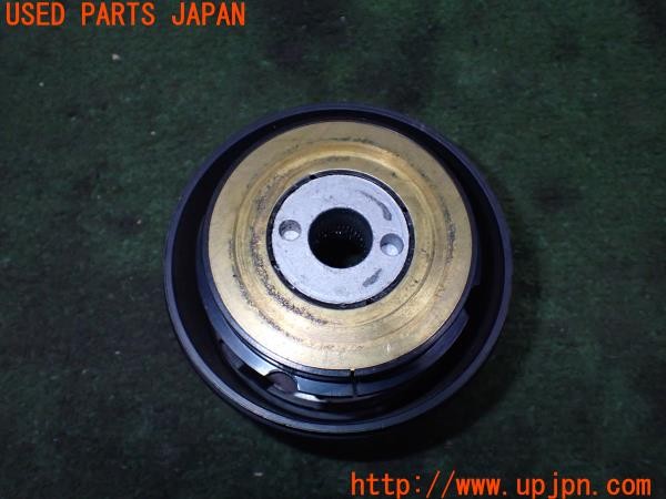 3UPJ=9236010618]ロードスター Sスペシャル(NA6CE)後期 HKB ステアリングボス 中古_3