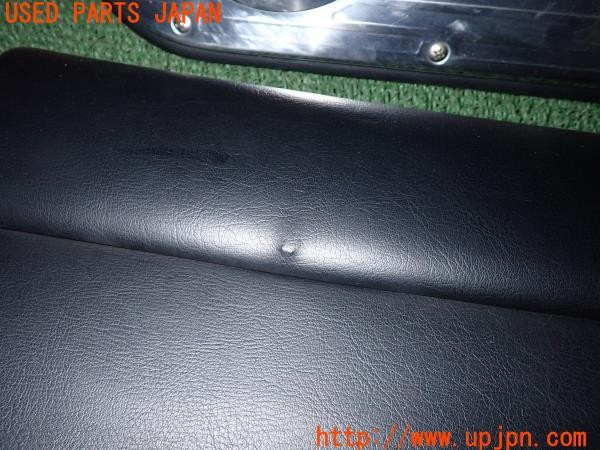 3UPJ=9236010637]ロードスター Sスペシャル(NA6CE)後期 純正 ドア内張り 中古_4