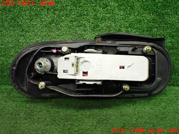 1UPJ-9236011530]ロードスター(NA6CE)右テールランプ 中古_2