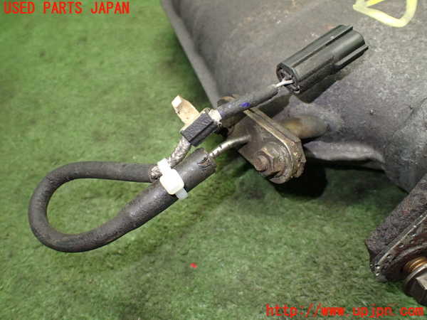 1UPJ-9236012661]ロードスター(NA6CE)触媒1 中古_3