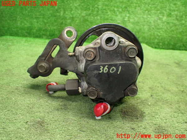 1UPJ-9236014250]ロードスター(NA6CE)パワステポンプ 中古_2