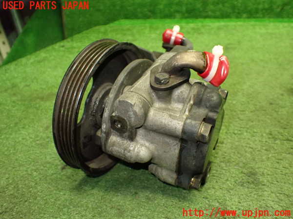 1UPJ-9236014250]ロードスター(NA6CE)パワステポンプ 中古_3