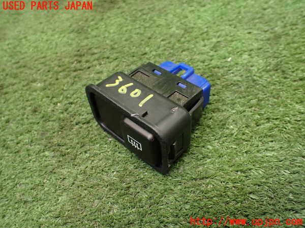 1UPJ-9236016300]ロードスター(NA6CE)デフォッガースイッチ 中古_2