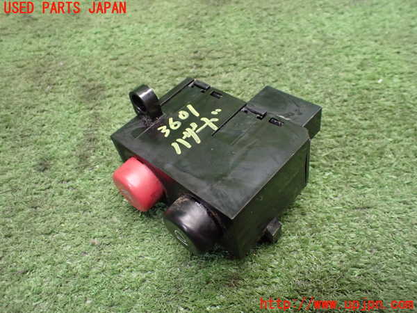 1UPJ-9236016290]ロードスター(NA6CE)ハザードスイッチ 中古_2