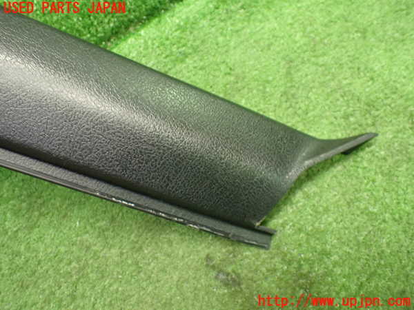 1UPJ-9236017660]ロードスター(NA6CE)左フロントピラートリム 中古_3