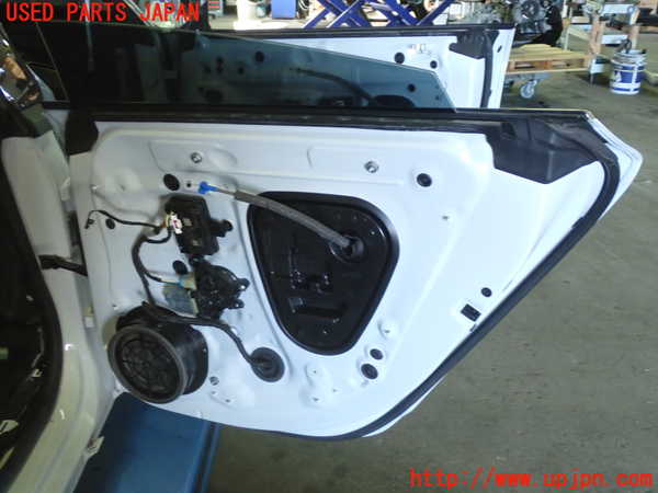 1UPJ-9236021290]アウディ・A5 スポーツバック(F5CVKL)右後ドア 中古(43R-000375 M5385)_2