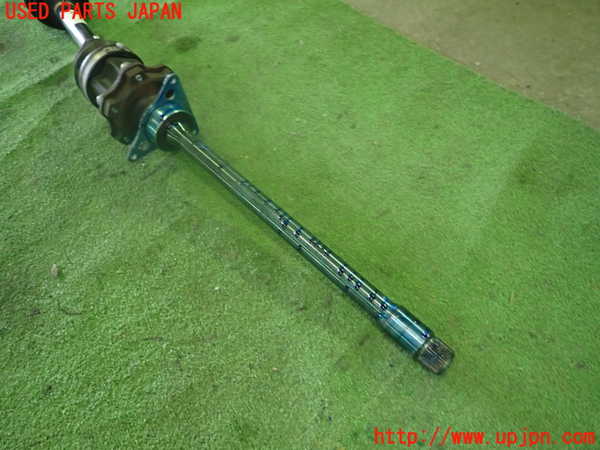 1UPJ-9236024010]アウディ・A5 スポーツバック(F5CVKL)右フロントドライブシャフト 中古_3