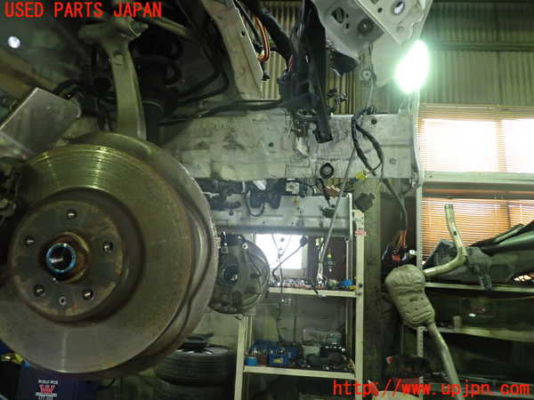 1UPJ-9236024290]アウディ・A5 スポーツバック(F5CVKL)右フロントナックルハブ 中古_2