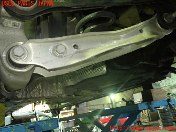 1UPJ-9236025226]アウディ・A5 スポーツバック(F5CVKL)左リアロアアーム1 中古_2