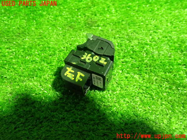 1UPJ-9236026245]アウディ・A5 スポーツバック(F5CVKL)左前パワーウィンドウスイッチ 中古_2