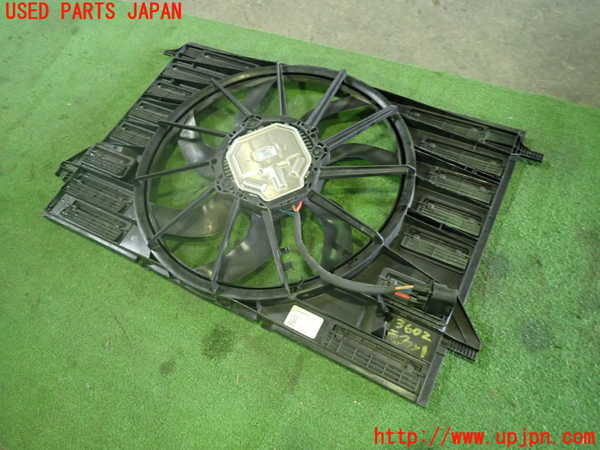 1UPJ-9236026836]アウディ・A5 スポーツバック(F5CVKL)電動ファン1 中古_3