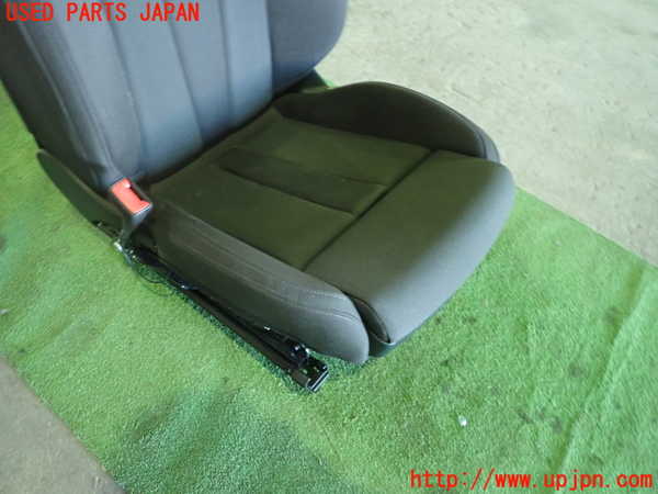1UPJ-9236027065]アウディ・A5 スポーツバック(F5CVKL)助手席シート 中古_3