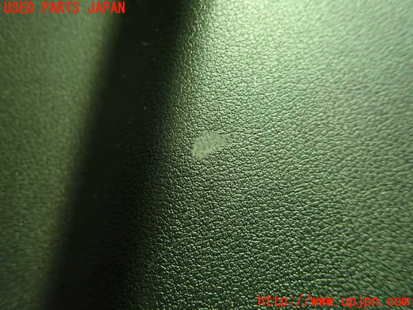 1UPJ-9236021578]アウディ・A5 スポーツバック(F5CVKL)バックドア内張り 中古_3