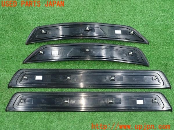 3UPJ=9236030616]BMW 528i(FR30 F10)前期 純正 103334 スカッフプレート 4枚セット 中古_2