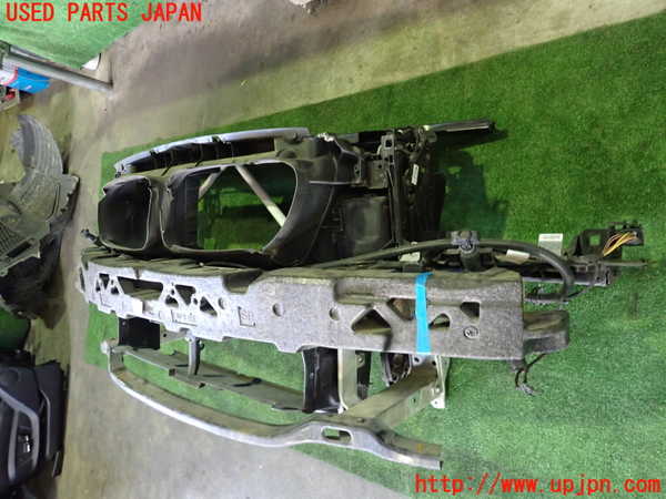 2UPJ-9236031041]BMW 528i(FR30)コアサポート 中古 (F10)_2