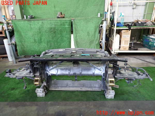 2UPJ-9236031041]BMW 528i(FR30)コアサポート 中古 (F10)_4