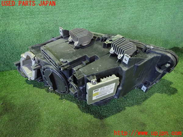 2UPJ-9236031130]BMW 528i(FR30)右ヘッドライト HID 中古 (F10)_2