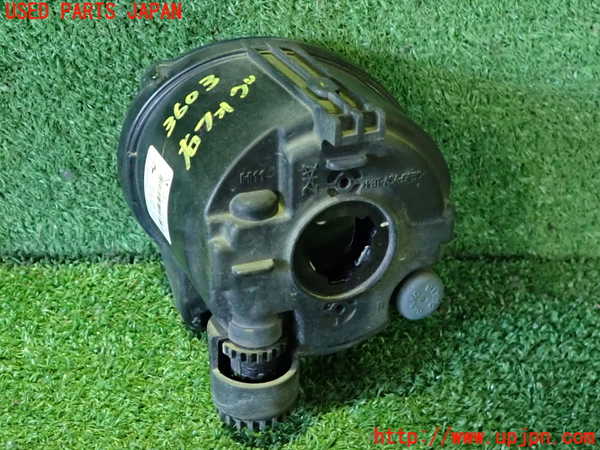 2UPJ-9236031180]BMW 528i(FR30)右フォグ 中古 (F10)_2