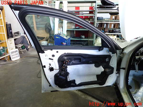 2UPJ-9236031260]BMW 528i(FR30)左前ドア (43R-00050) 中古 (F10)_4
