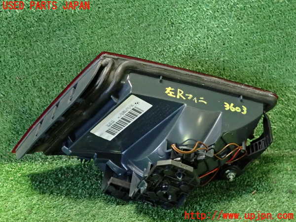 2UPJ-9236031552]BMW 528i(FR30)左リアフィニッシャー 中古 (F10)_2