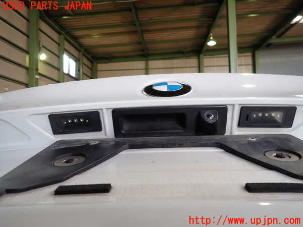2UPJ-9236031500]BMW 528i(FR30)トランク 中古 (F10)_3