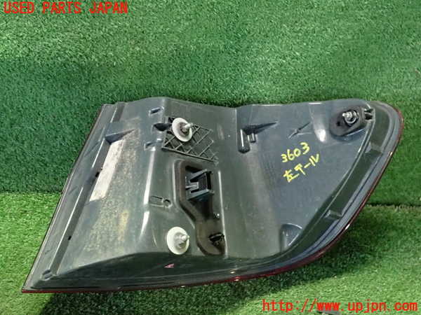 2UPJ-9236031536]BMW 528i(FR30)左テールランプ 中古 (F10)_2