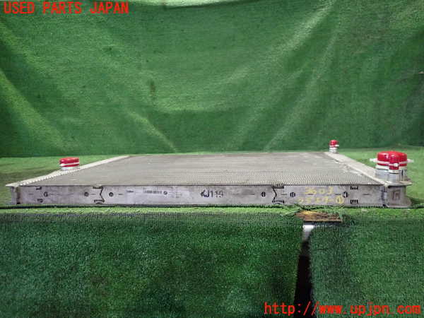 2UPJ-9236032321]BMW 528i(FR30)ラジエーター1 中古 (F10)_2