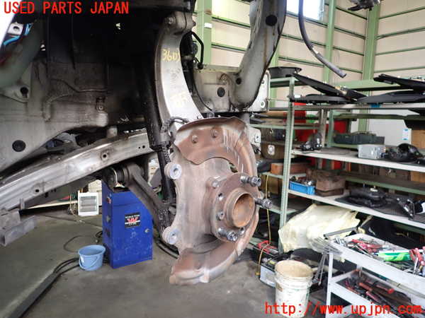 2UPJ-9236034290]BMW 528i(FR30)右フロントナックルハブ 中古 (F10)_2