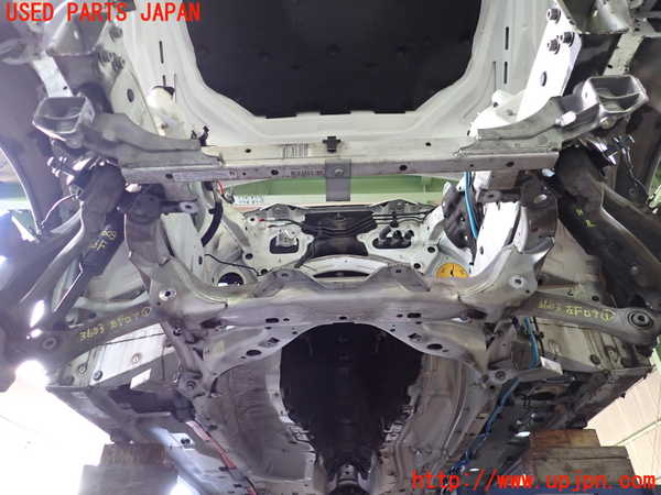 2UPJ-9236035285]BMW 528i(FR30)フロントメンバー 中古 (F10)_2