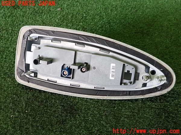 2UPJ-9236036550]BMW 528i(FR30)アンテナ 中古 (F10)_4