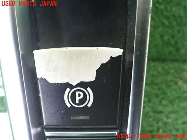 2UPJ-9236036309]BMW 528i(FR30)スイッチ4 (パーキング) 中古 (F10)_4