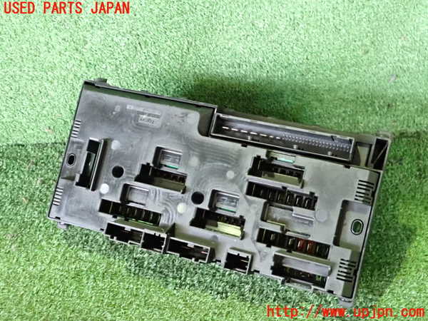 2UPJ-9236036741]BMW 528i(FR30)ヒューズボックス1 中古 (F10)_2