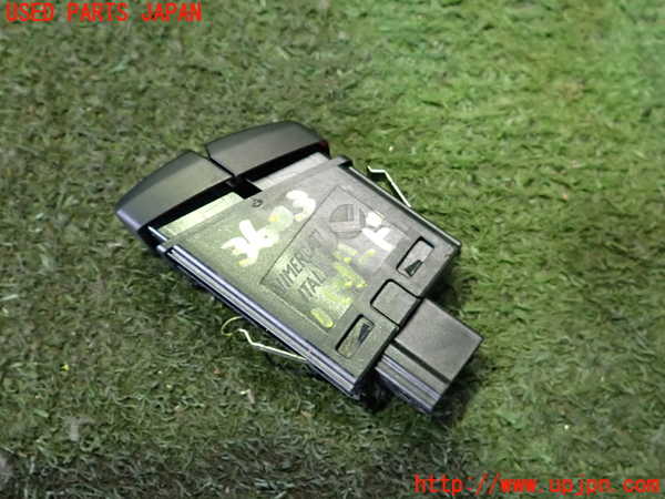2UPJ-9236036290]BMW 528i(FR30)ハザードスイッチ 中古 (F10)_2