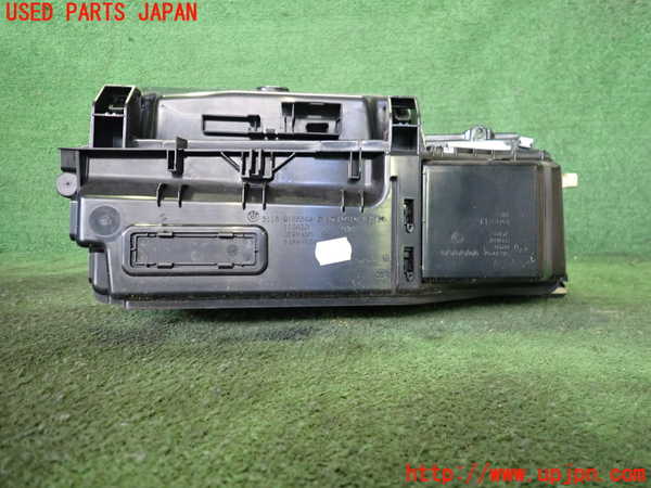 2UPJ-9236037516]BMW 528i(FR30)グローブボックス1 中古 (F10)_4