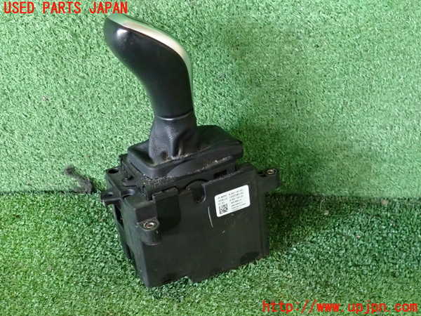2UPJ-9236037555]BMW 528i(FR30)ATシフトレバー 中古 (F10)_2